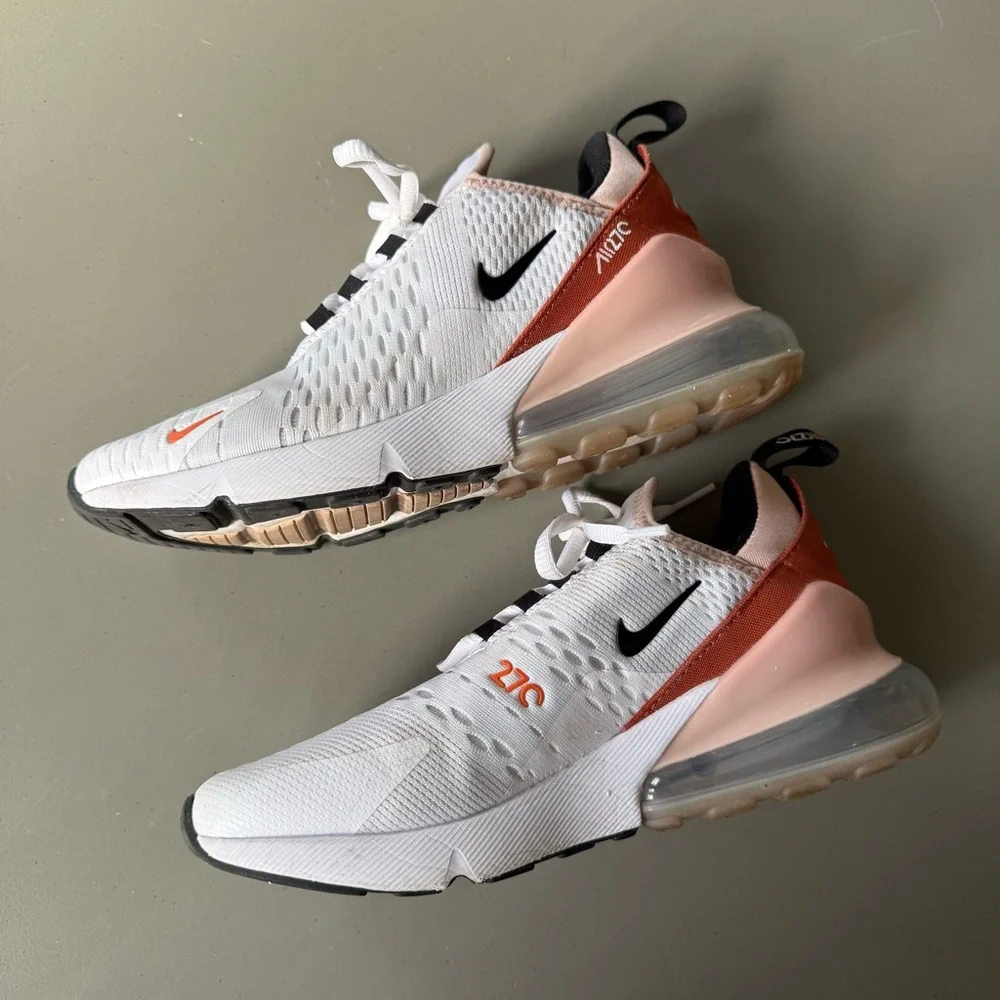 Nike Air Max 270 - Picture 3 of 7